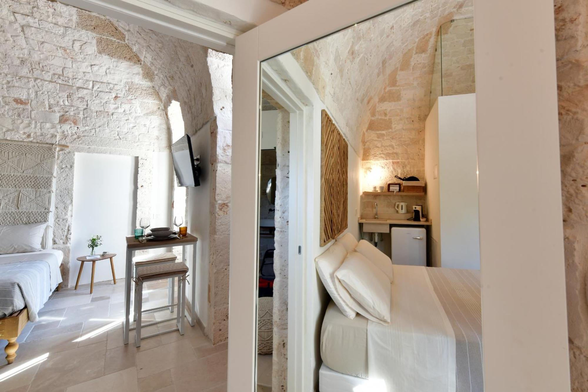 Antonelli Lamarossa Trulli & Suites المظهر الخارجي الصورة