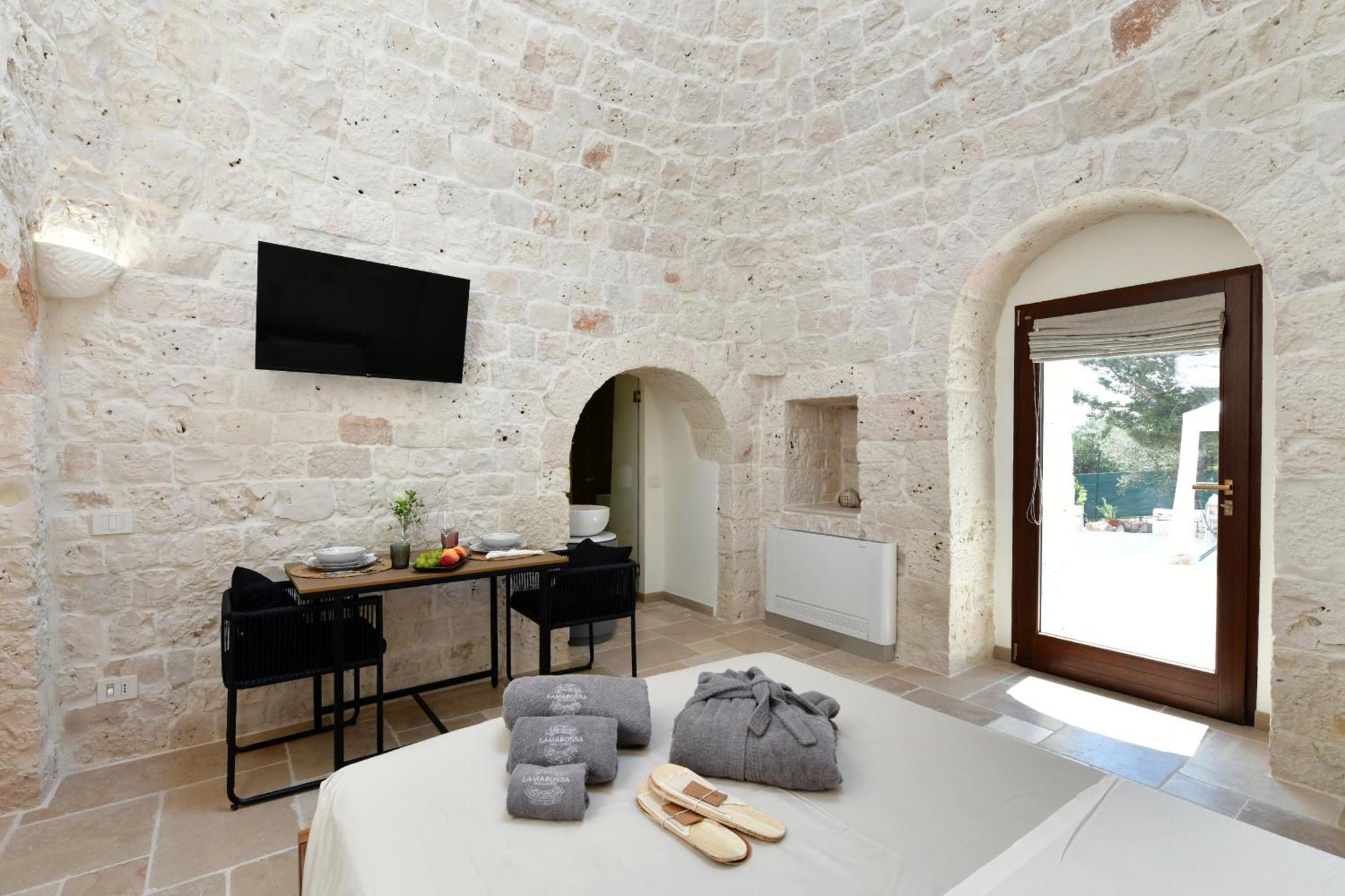 Antonelli Lamarossa Trulli & Suites المظهر الخارجي الصورة