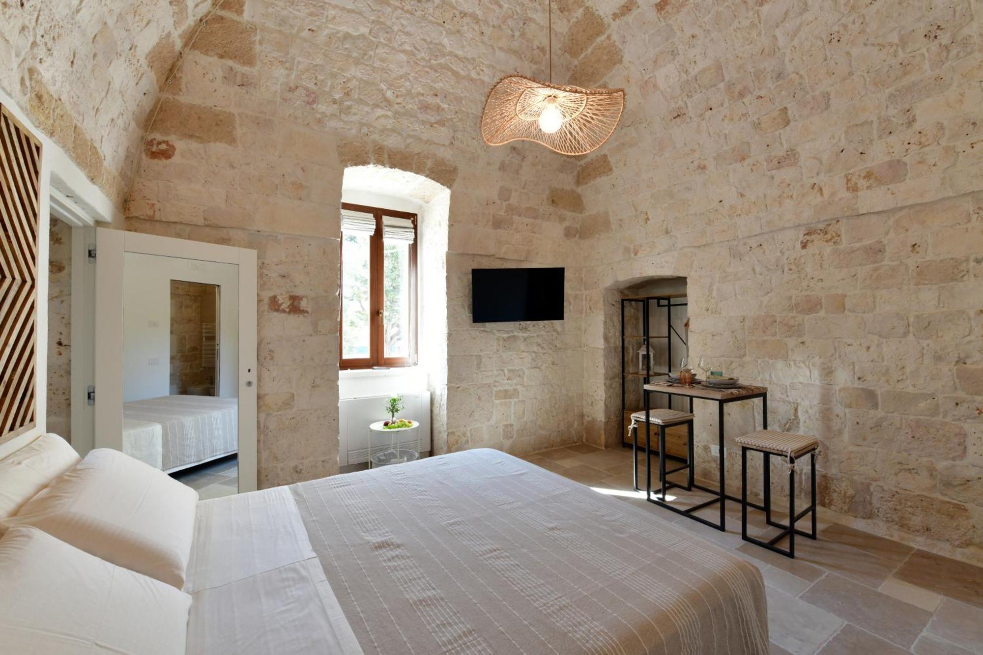 Antonelli Lamarossa Trulli & Suites المظهر الخارجي الصورة